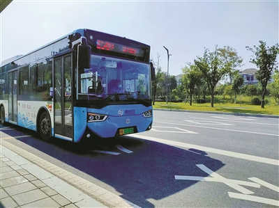 Openbaar vervoer Ningbo bevordert 'groen verkeer'