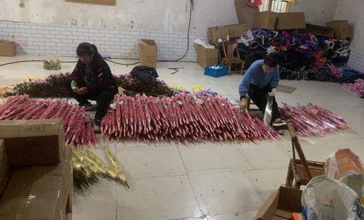 Logistiek gebruiken voor het verzenden van paraplu -bestellingen naar klanten van Hong Kong