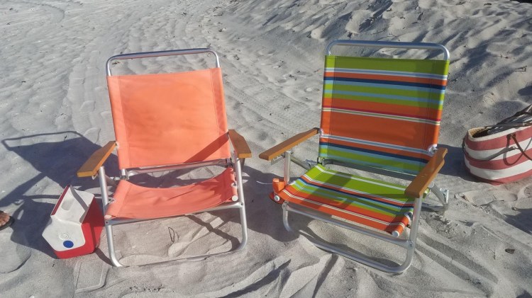 Tips voor het kopen van strandstoelen, geniet van de kus van de zeebries!