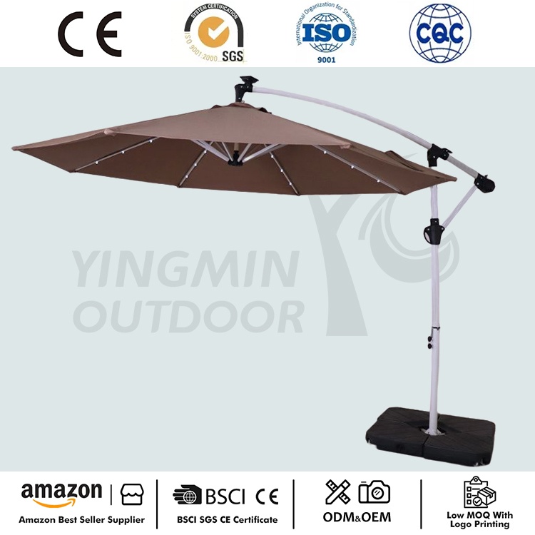 Nieuwste 10FT Patio Cantilever Solar LED-paraplu
